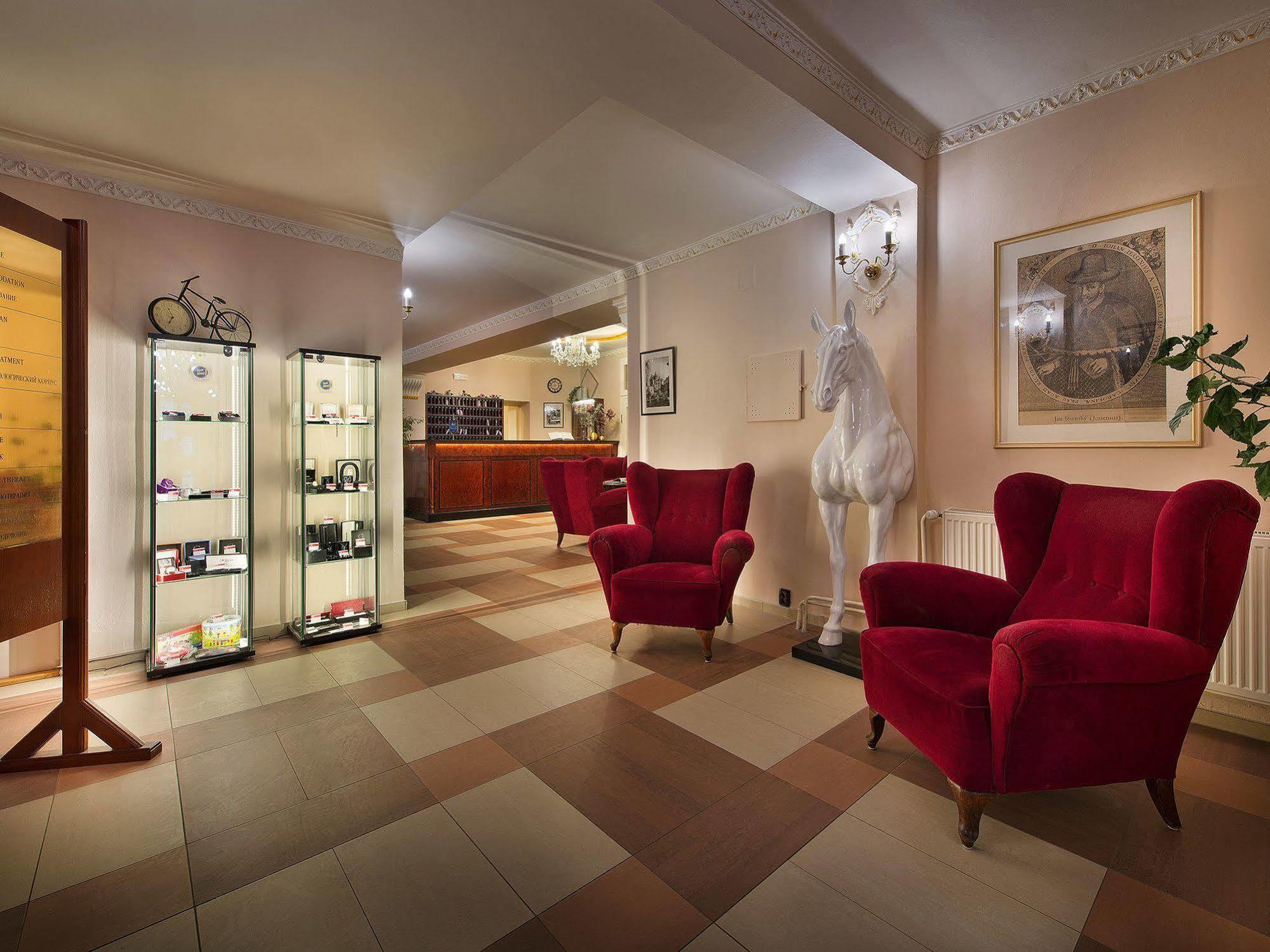 Ea Hotel Jessenius 카를로비바리 외부 사진